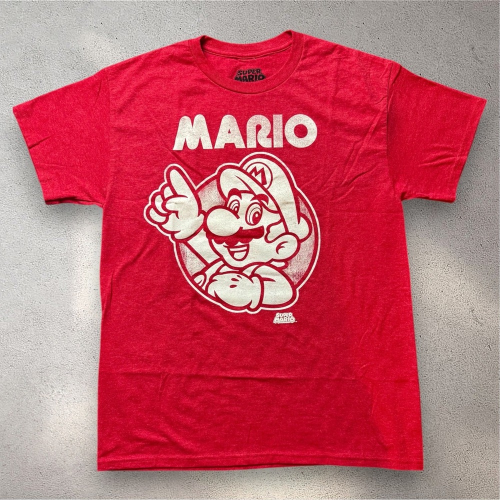 Nintendo Super Mario Bros Graphic T-Shirt Mens Medium Red Short Sleeve Tee
